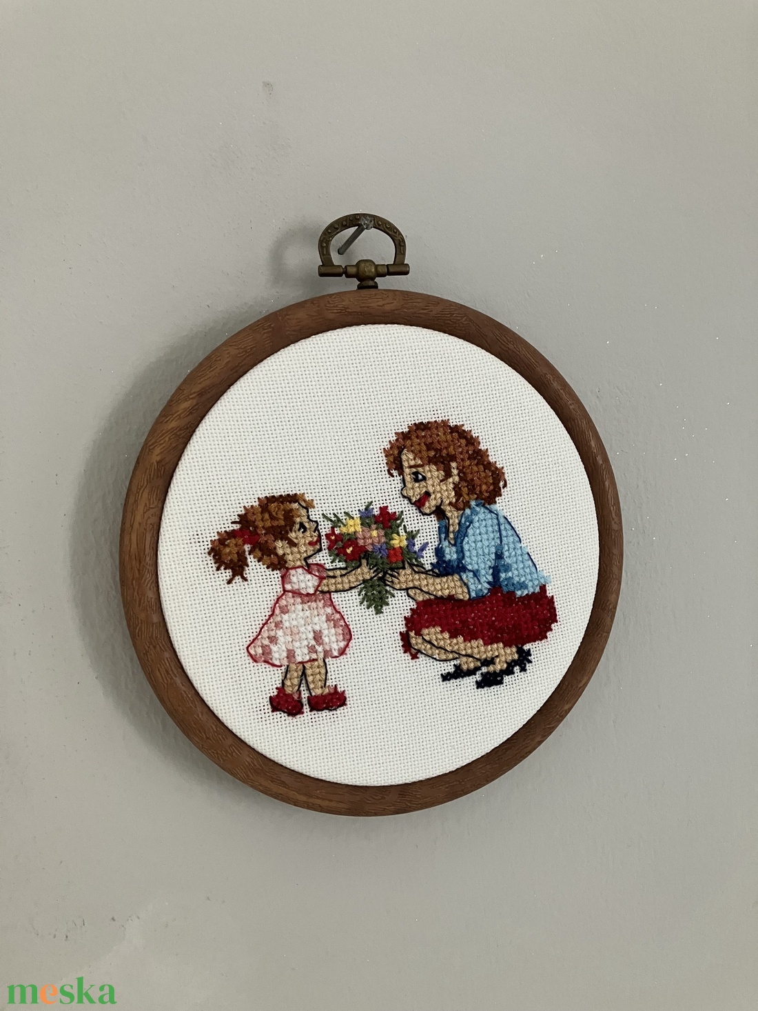 Anyák napi keresztszemes hímzett falikép - otthon & életmód - dekoráció - kép & falikép - 3d képek - Meska.hu