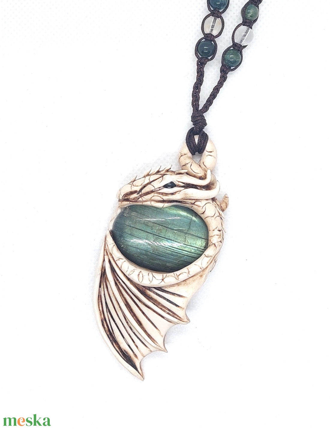 Sárkány amulett labradorit ásvánnyal - ékszer - nyaklánc - medálos nyaklánc - Meska.hu Sárkány amulett labradorit ásvánnyal - ékszer - nyaklánc - medálos nyaklánc - Meska.hu