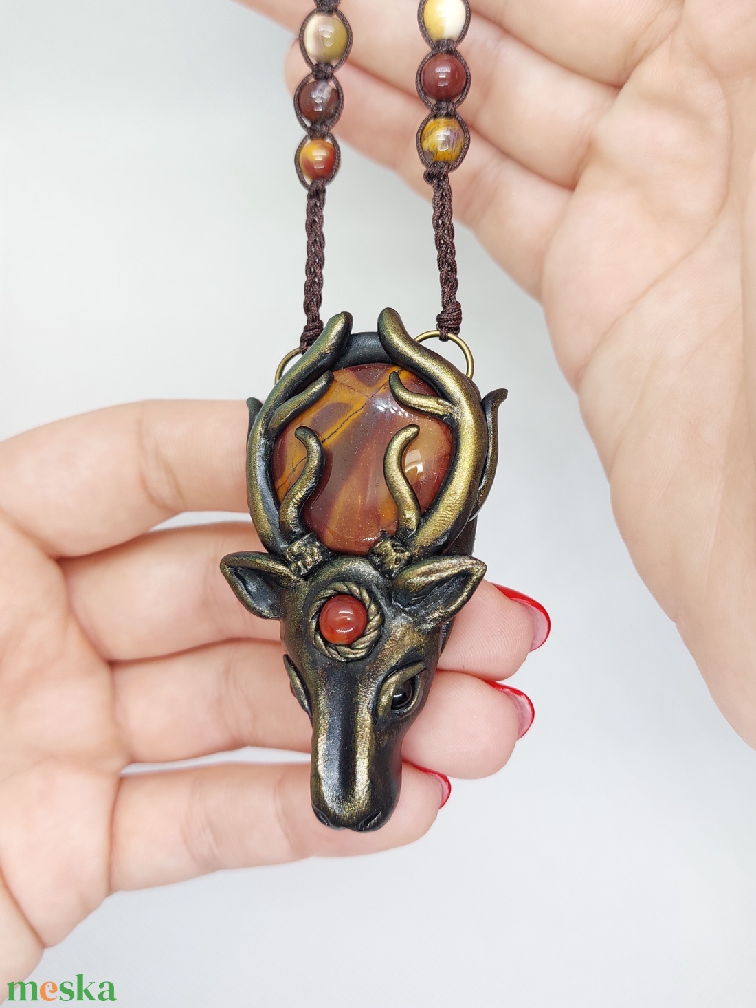 Szarvas amulett szivárvány jáspissal - ékszer - nyaklánc - medálos nyaklánc - Meska.hu Szarvas amulett szivárvány jáspissal - ékszer - nyaklánc - medálos nyaklánc - Meska.hu