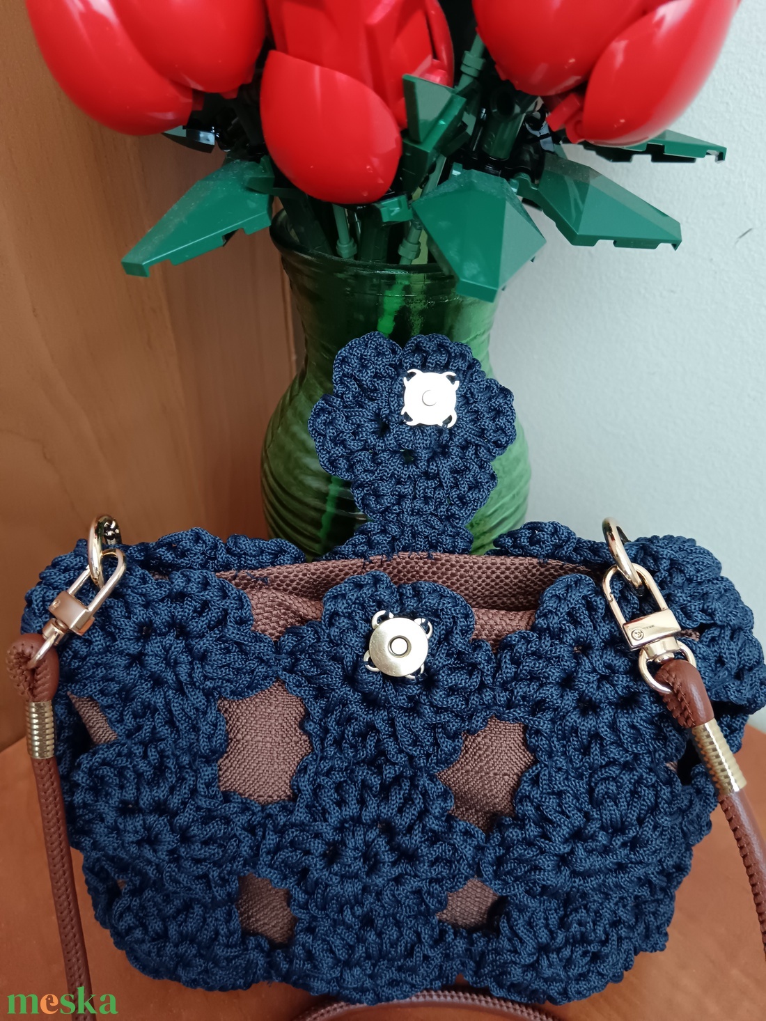 Éjféli Virág kézzel horgolt mini táska műbőr pánttal - táska & tok - kézitáska & válltáska - alkalmi táska - Meska.hu Éjféli Virág kézzel horgolt mini táska műbőr pánttal - táska & tok - kézitáska & válltáska - alkalmi táska - Meska.hu