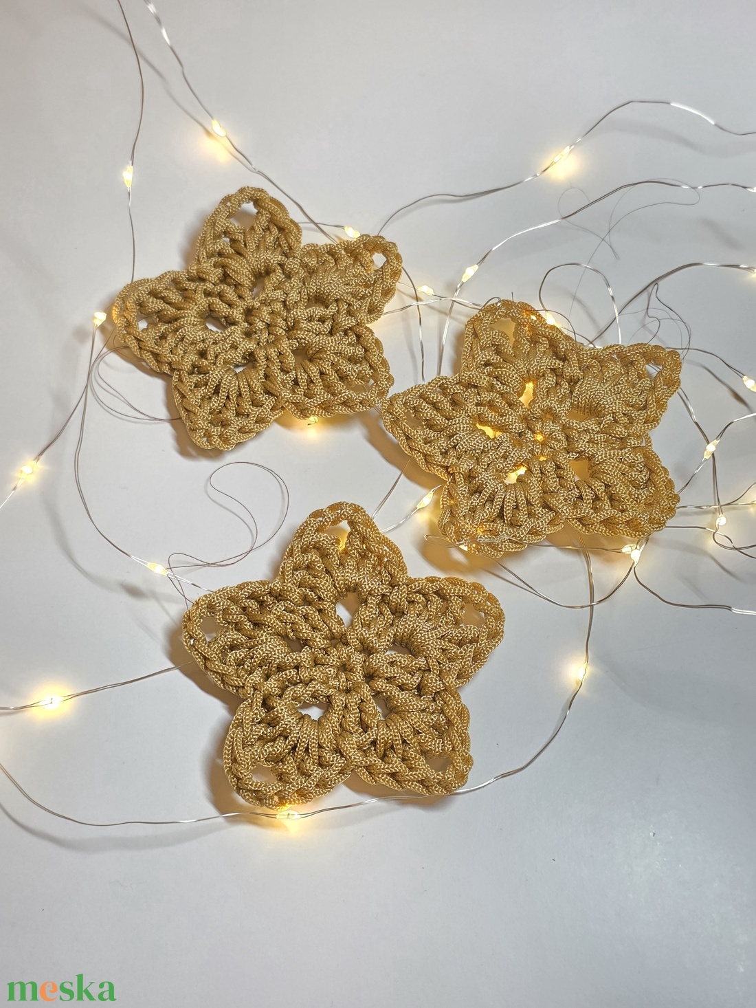 Horgolt csillag karácsonyfa dísz - karácsony - karácsonyi lakásdekoráció - karácsonyfadíszek - Meska.hu