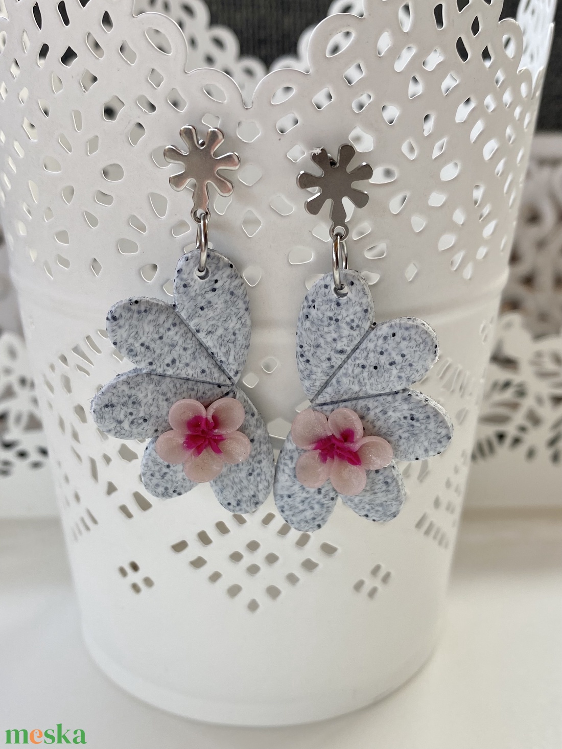 Cseresznye virgos legyező forma fülbevaló  - ékszer - fülbevaló - lógó fülbevaló - Meska.hu