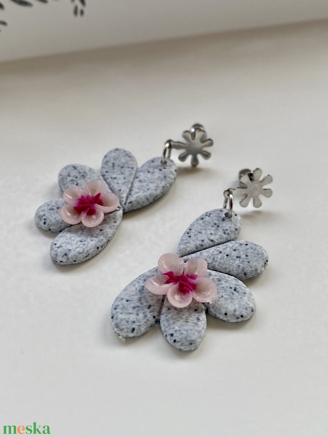 Cseresznye virgos legyező forma fülbevaló  - ékszer - fülbevaló - lógó fülbevaló - Meska.hu