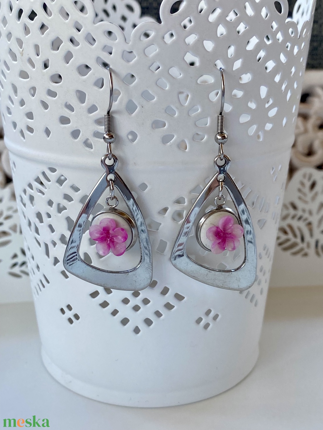 Cseresznye virágos nemesacél fülbevaló 1. - ékszer - fülbevaló - lógó fülbevaló - Meska.hu