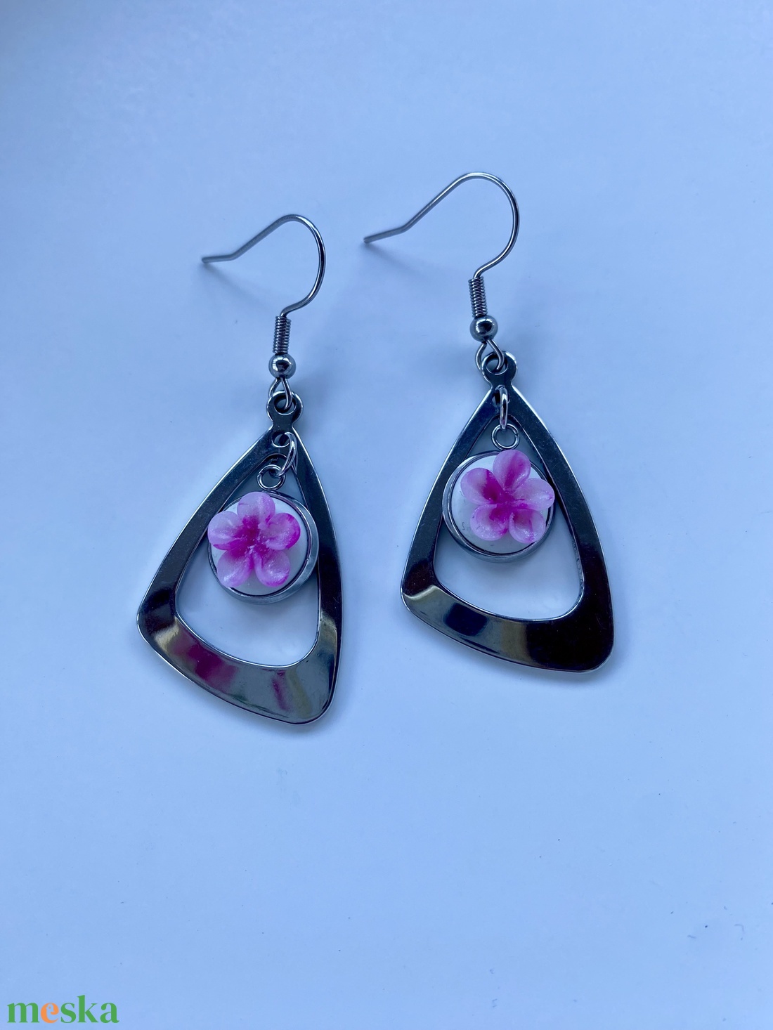 Cseresznye virágos nemesacél fülbevaló 1. - ékszer - fülbevaló - lógó fülbevaló - Meska.hu