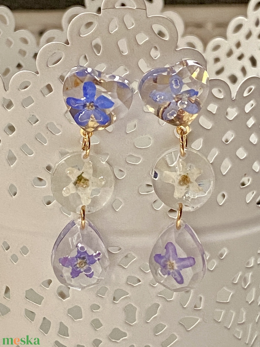 Nefelejcses 3 forma,epoxi gyanta fülbevaló - ékszer - fülbevaló - lógó fülbevaló - Meska.hu