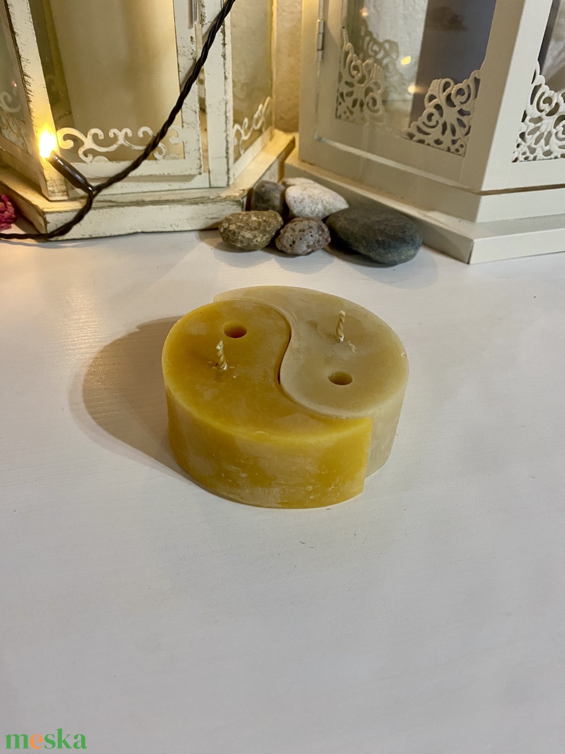 Méhviasz gyertya-Jin-Jang - esküvő - dekoráció - gyertya & gyertyatartó - Meska.hu