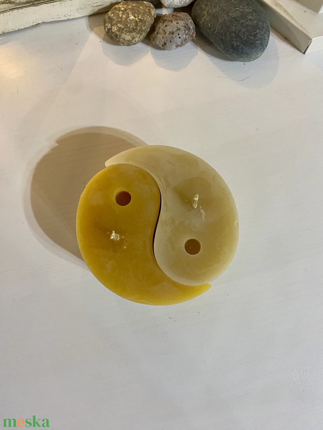 Méhviasz gyertya-Jin-Jang - esküvő - dekoráció - gyertya & gyertyatartó - Meska.hu