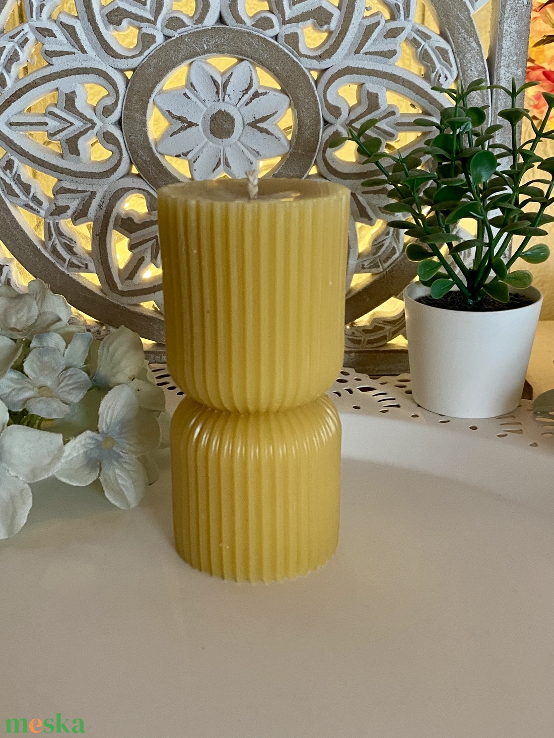 Méhviasz gyertya- Norvég stílusú henger ll.  - esküvő - dekoráció - gyertya & gyertyatartó - Meska.hu