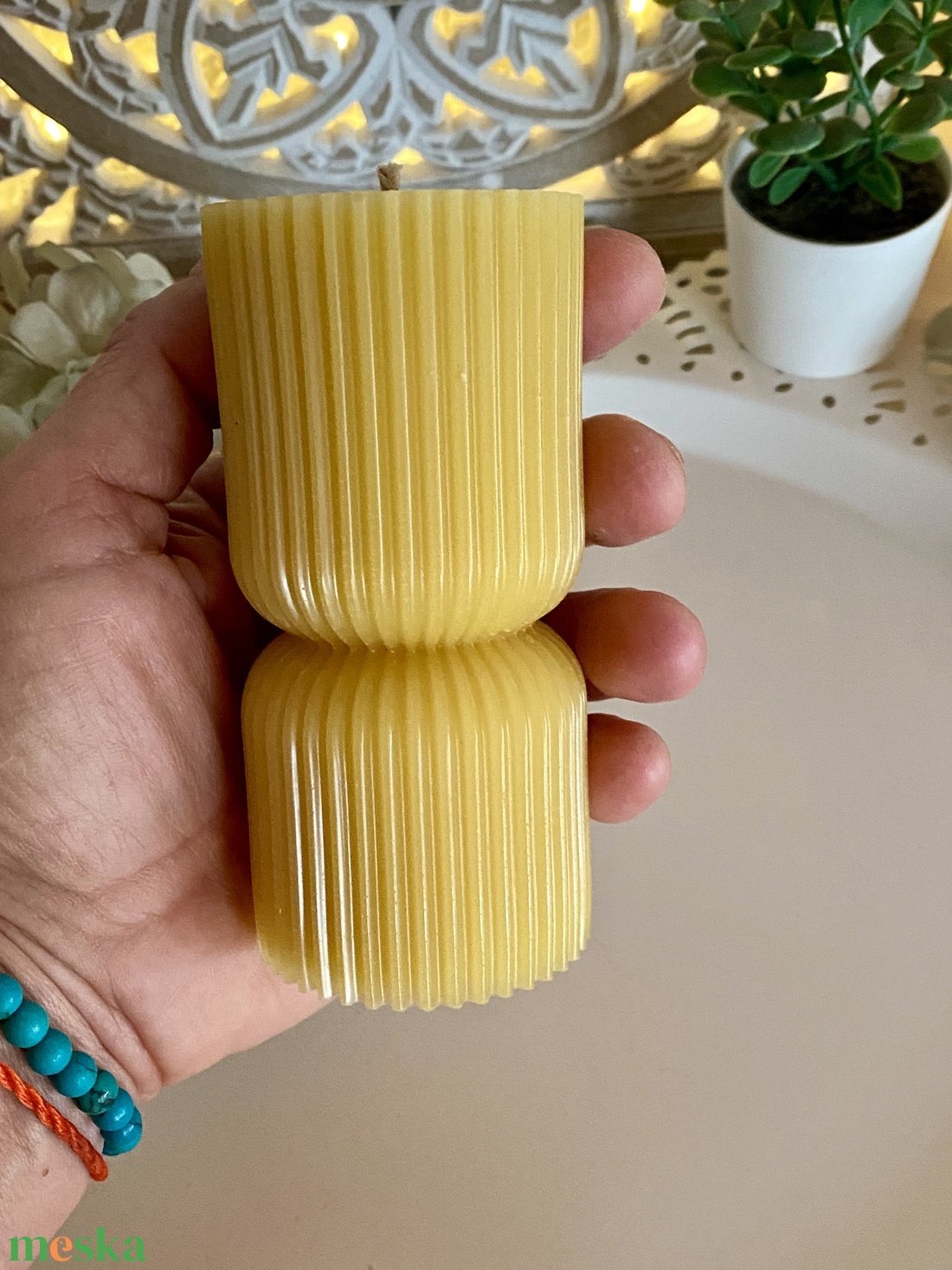 Méhviasz gyertya- Norvég stílusú henger ll.  - esküvő - dekoráció - gyertya & gyertyatartó - Meska.hu