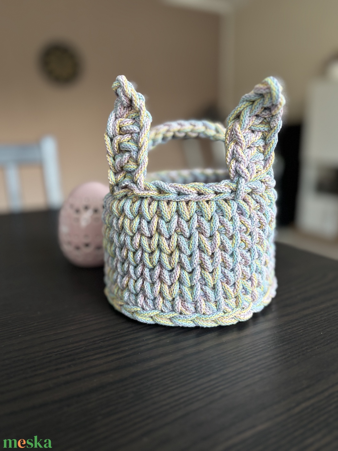 Horgolt tojásgyűjtő kosár - ünnepi díszek, dekorációk - húsvéti díszek és dekorációk - húsvéti kosár - Meska.hu