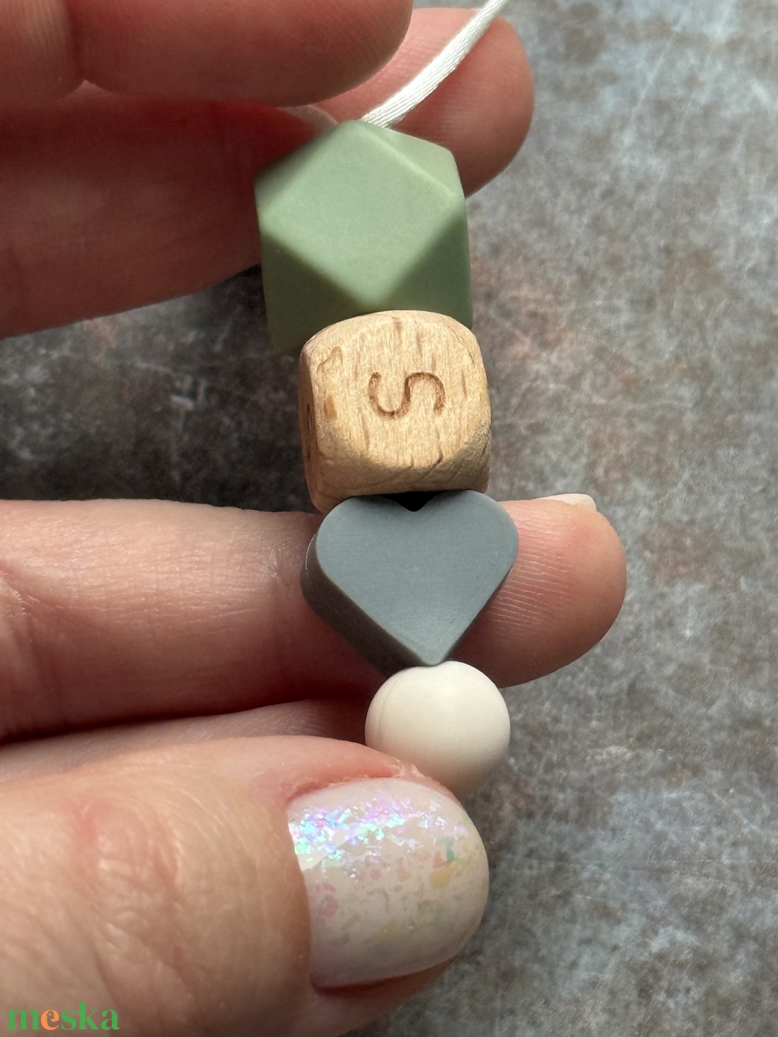 CHARM #EGYEDI TERVEZÉS  kulcstartóra vagy táskadísznek  - baba - mama - babaemlékek - baba emlékőrző - Meska.hu