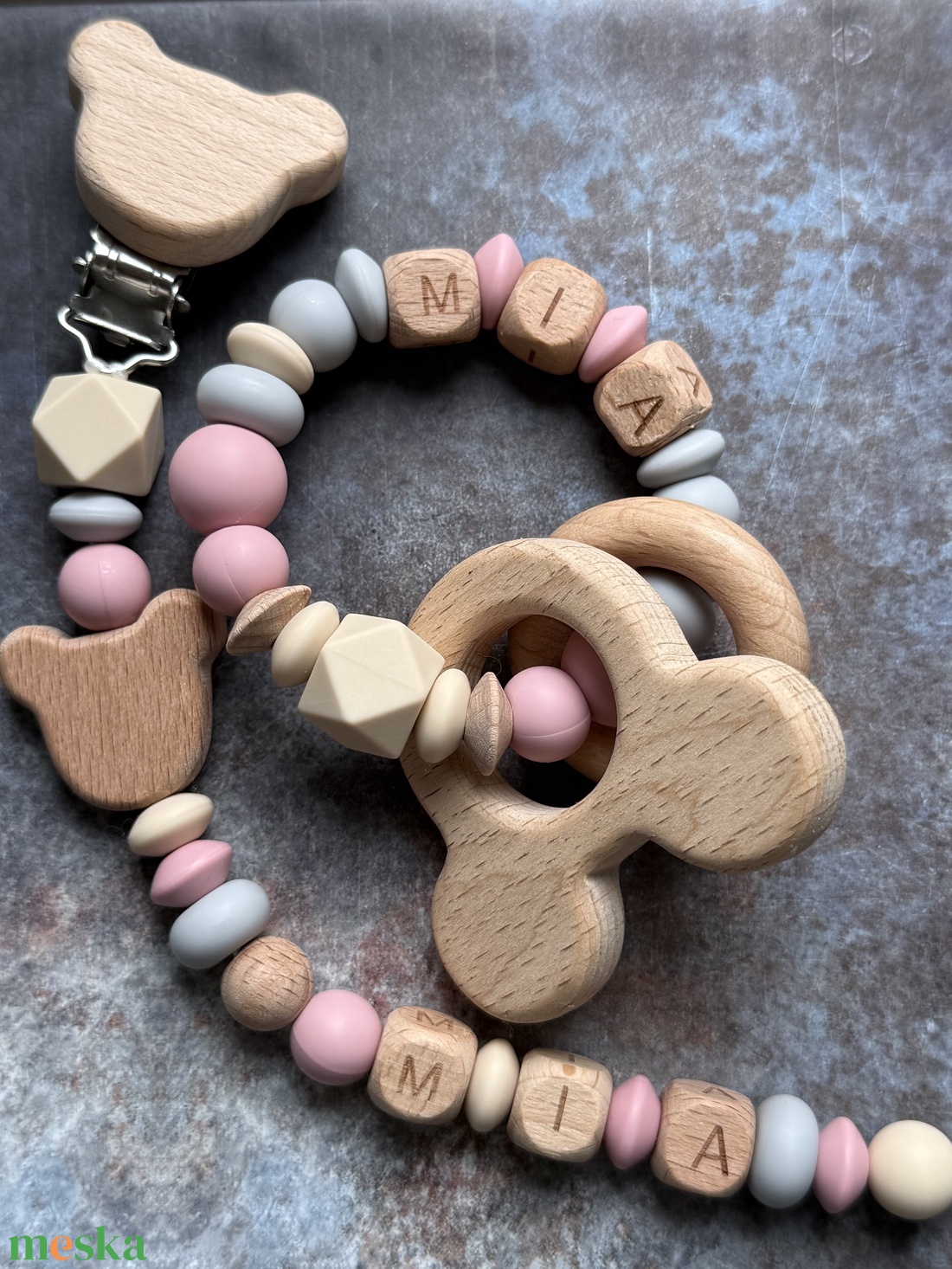 BABABOX #09 Csörgő rágóka  és cumilánc Bézs - koala szürke - mályva - baba - mama - baba játékok - rágóka - Meska.hu