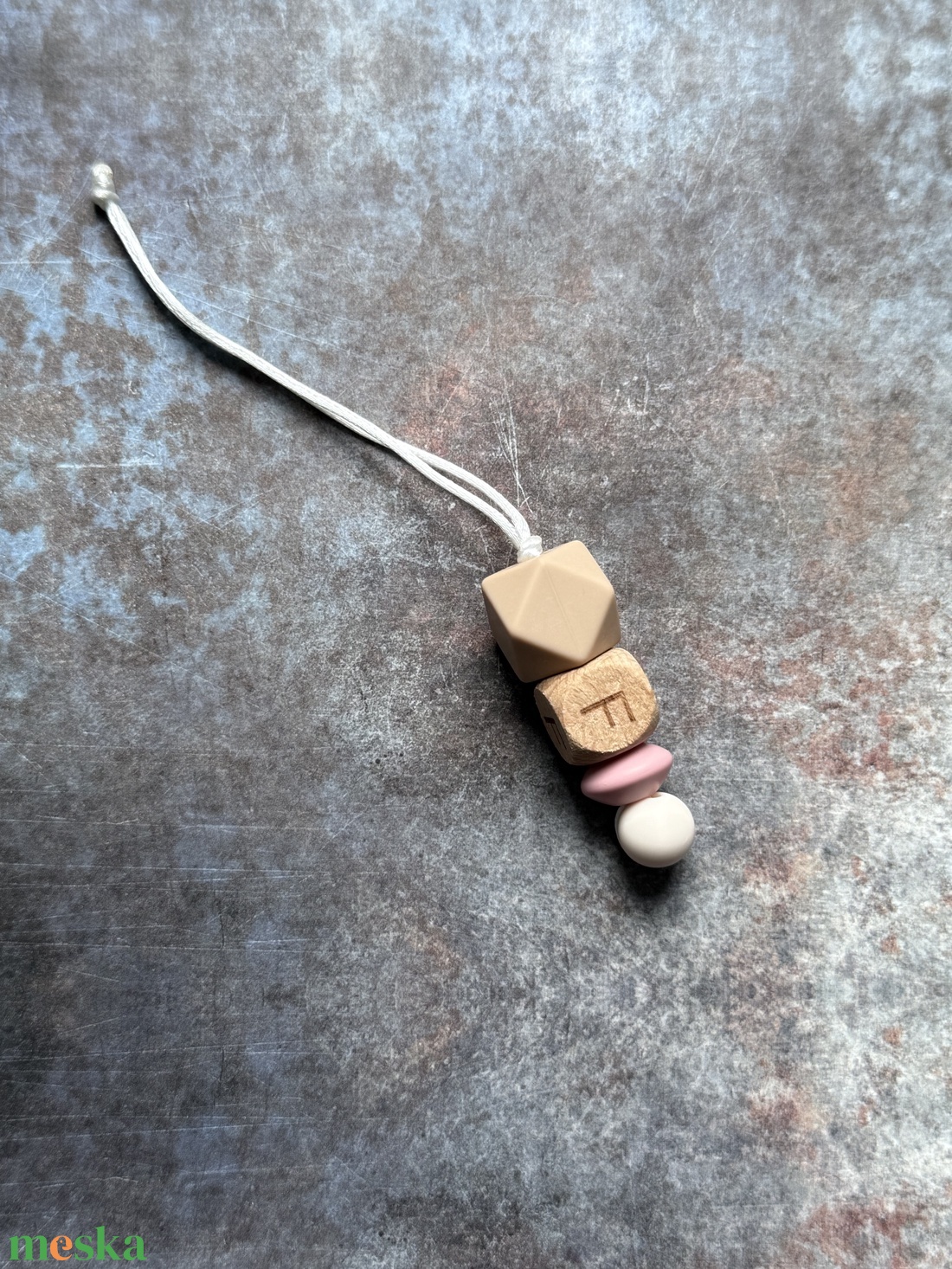 CHARM #01 kulcstartóra vagy táskadísznek  - baba - mama - babaemlékek - baba emlékőrző - Meska.hu