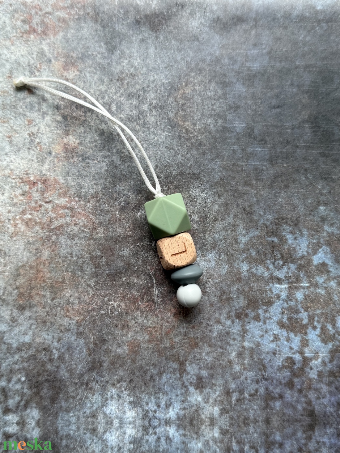 CHARM #05 kulcstartóra vagy táskadísznek  - baba - mama - babaemlékek - baba emlékőrző - Meska.hu