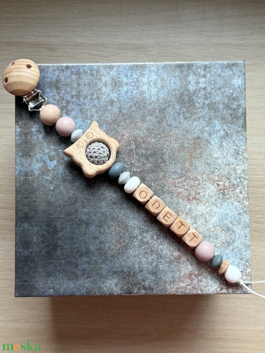 Cumilánc #06  Fehér Mályva Szürke - baba - mama - baba játékok - cumilánc - Meska.hu