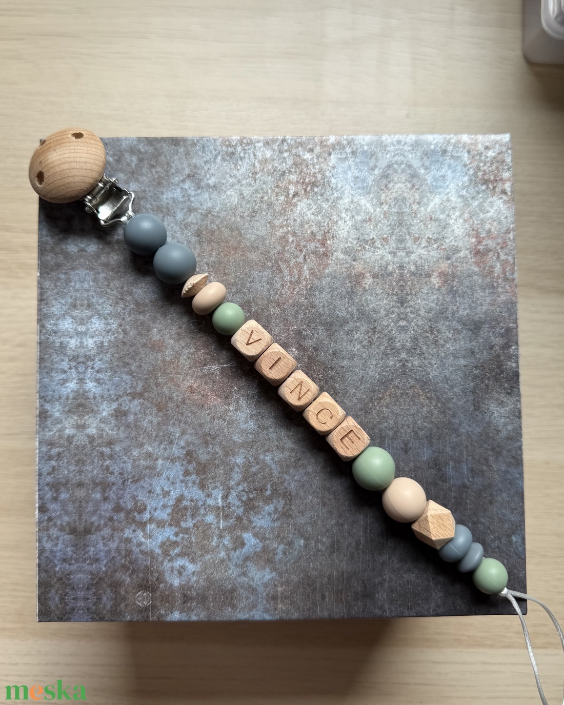 Cumilánc #11 Zsálya Karamell Antracit - baba - mama - baba játékok - cumilánc - Meska.hu