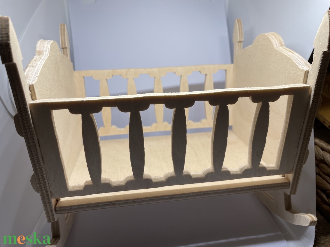 Baba játék kis bölcső  - játék & sport - baba & babaház - baba - Meska.hu