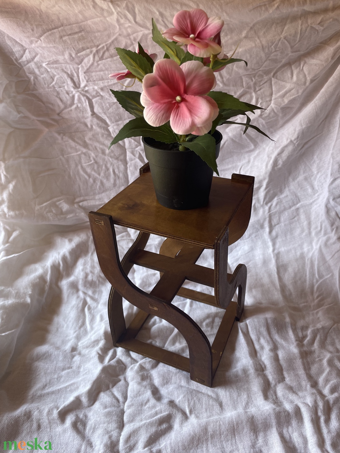 Virágtartó - otthon & életmód - bútor - virágállvány - Meska.hu