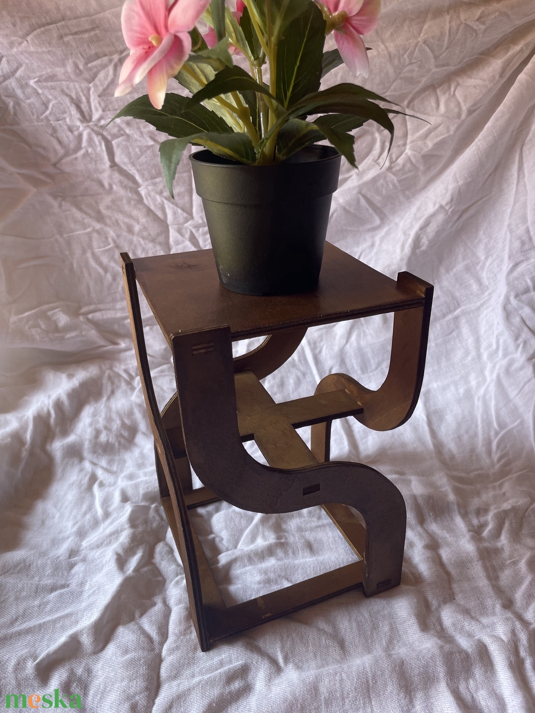 Virágtartó - otthon & életmód - bútor - virágállvány - Meska.hu