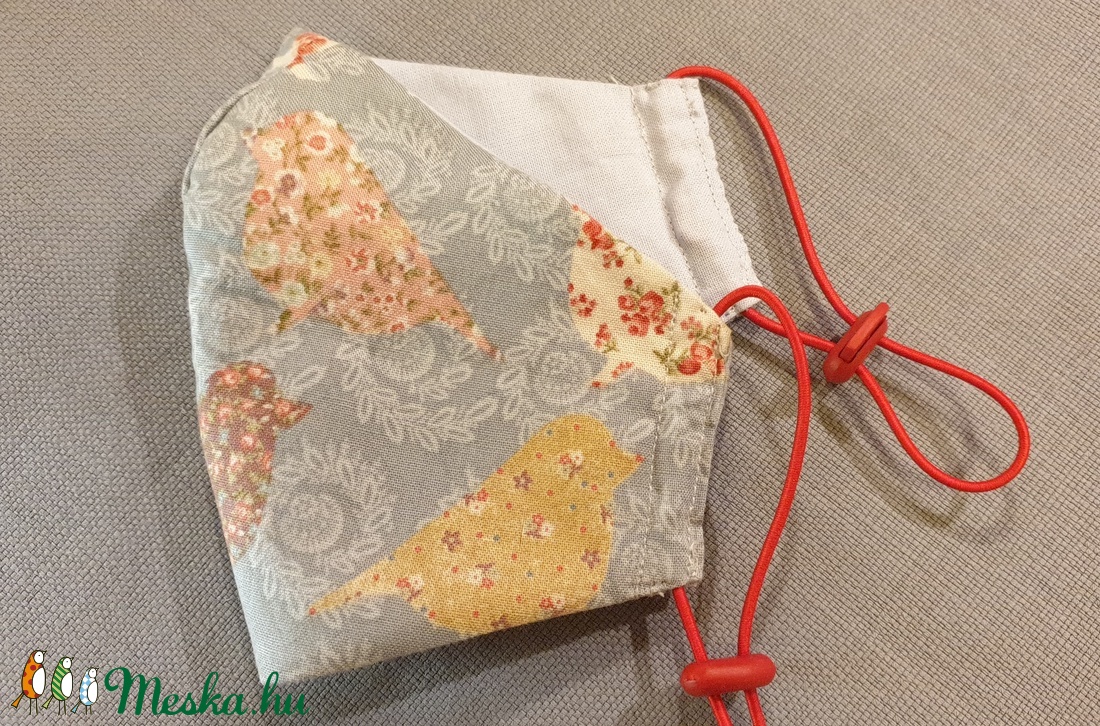 Nyári madaras maszk, halványkék női arcmaszk, romantikus textil maszk, állítható fülű maszk - női - női - Meska.hu Nyári madaras maszk, halványkék női arcmaszk, romantikus textil maszk, állítható fülű maszk - női - női - Meska.hu