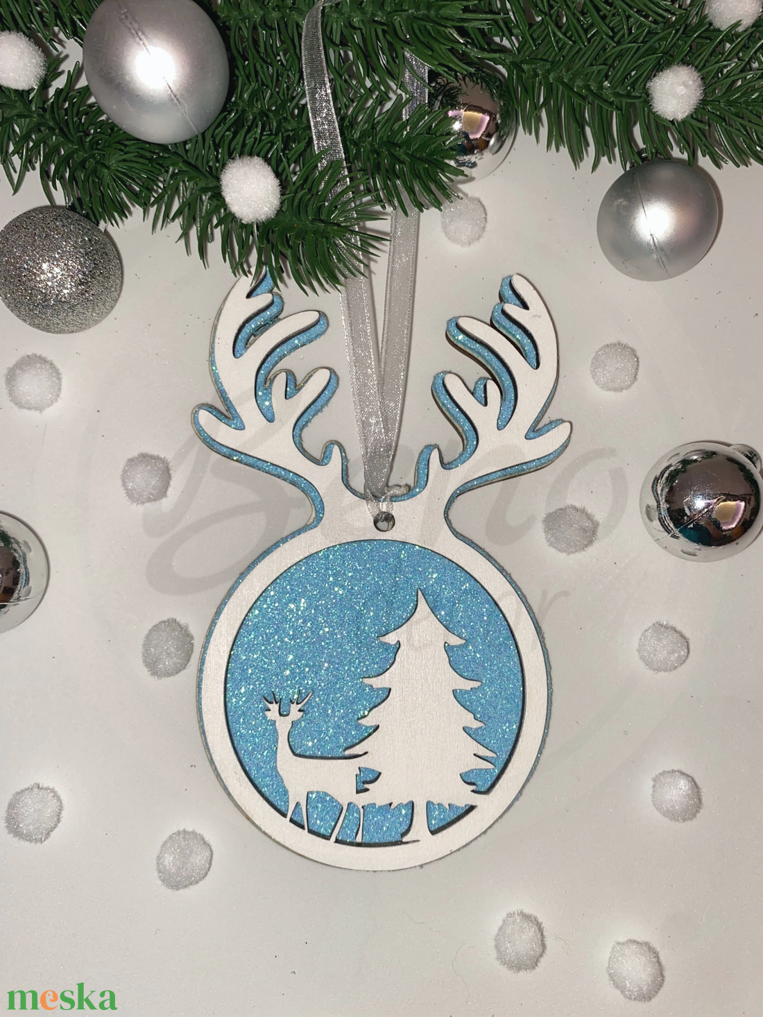 Karácsonyfadísz - karácsonyfa és szarvas mintával - karácsony - karácsonyi lakásdekoráció - karácsonyfadíszek - Meska.hu