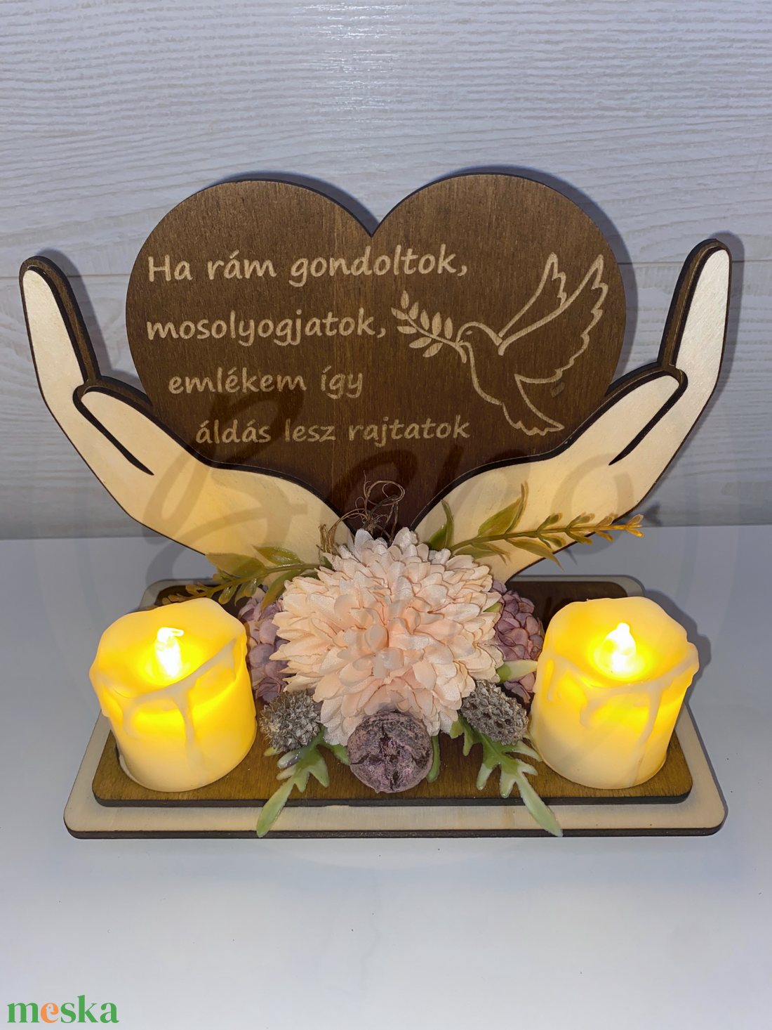 Kegyeleti dísz fa szívvel és LED mécsesekkel  Ha rám gondoltok, mosolyogjatok - otthon & életmód - vallás - temetkezési tárgy - Meska.hu