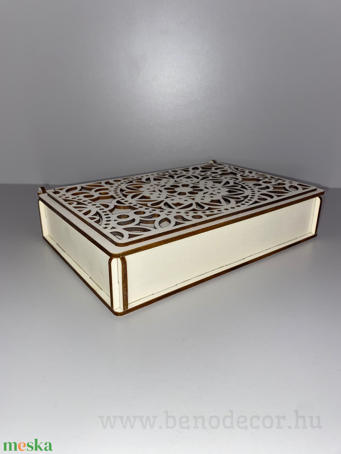 Mandala mintás ékszerdoboz � 6 rekeszes, fa tároló - ékszer - ékszertartó - ékszerdoboz - Meska.hu