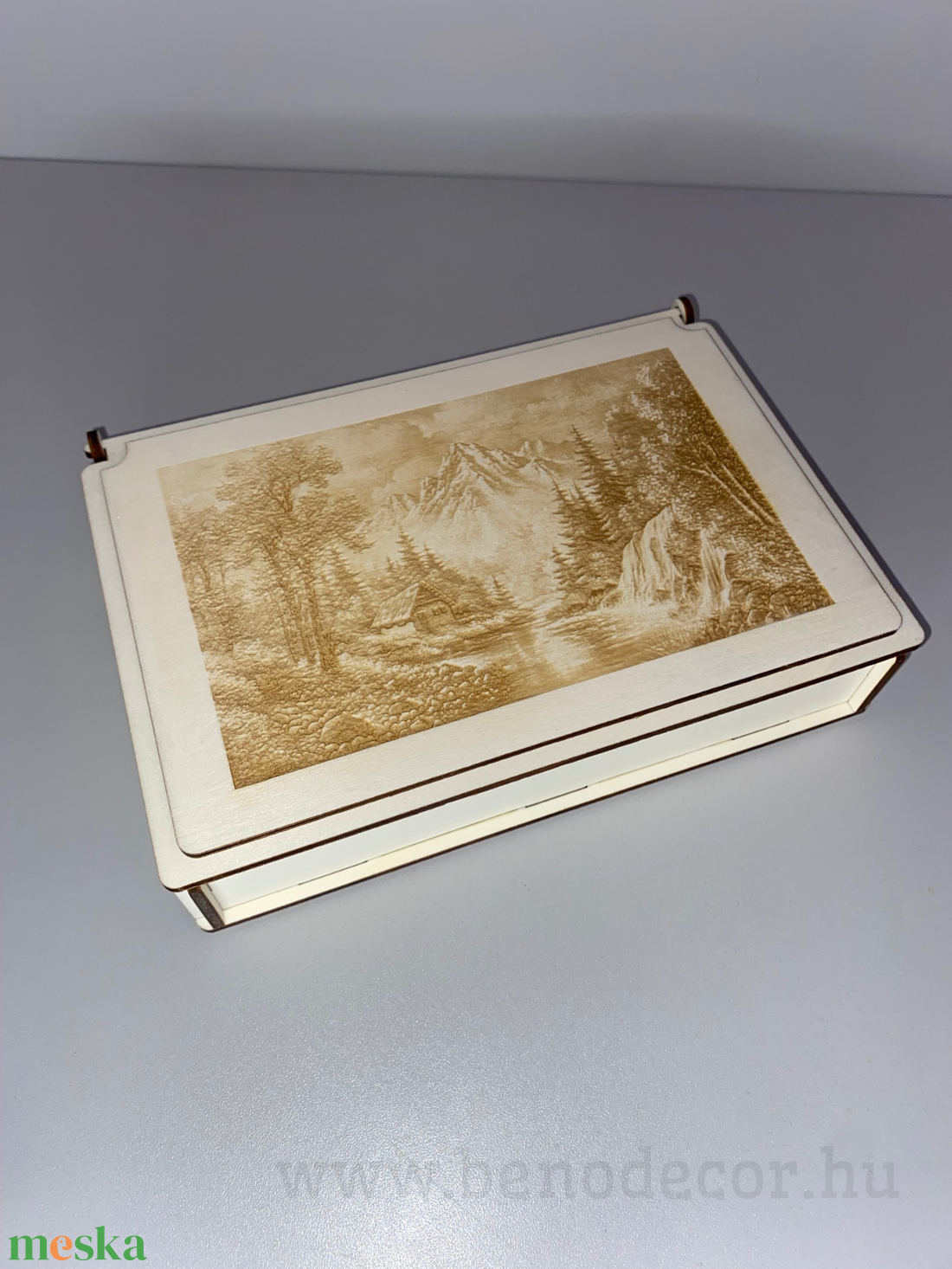 Fa ékszerdoboz tájképes mintával  6 rekeszes - ékszer - ékszertartó - ékszerdoboz - Meska.hu