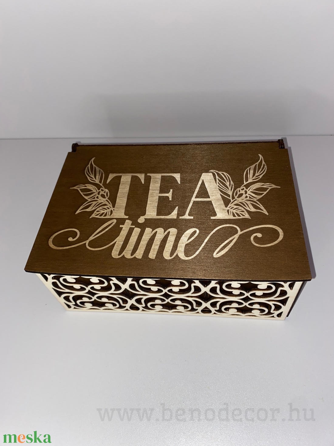 Tea Time fa teásdoboz 3 rekeszes díszes mintával - otthon & életmód - konyhafelszerelés, tálalás - konyhai tárolás - tea & kávé tárolás - Meska.hu