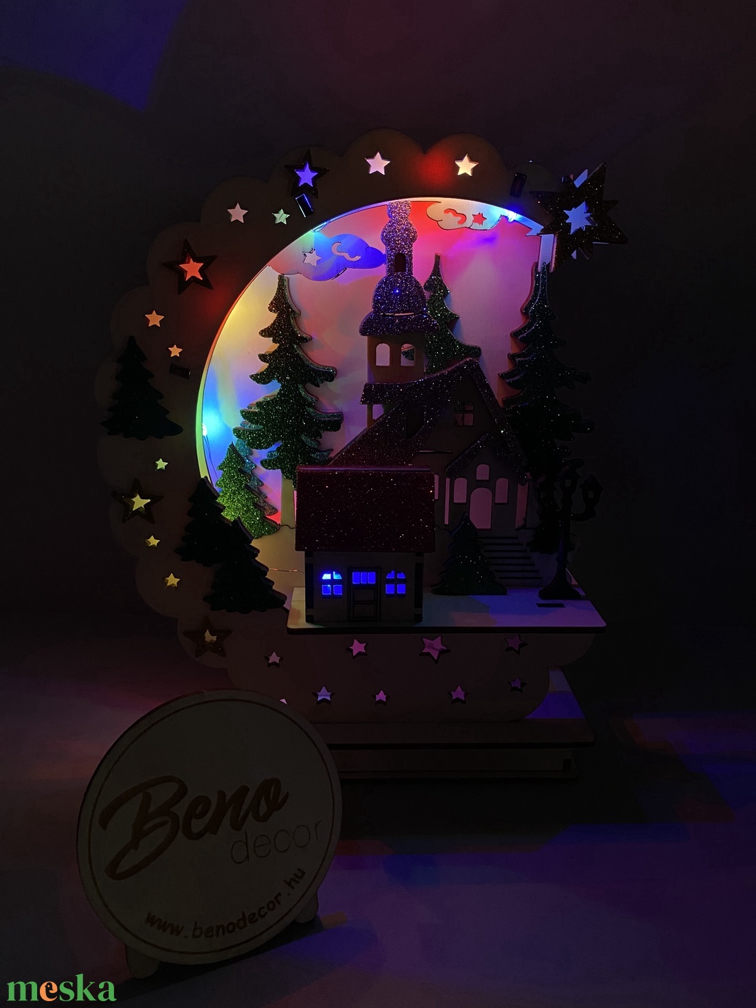 Karácsonyi falu templommal � csillogó, világító dísz - karácsony - karácsonyi lakásdekoráció - karácsonyi lakásdíszek - Meska.hu