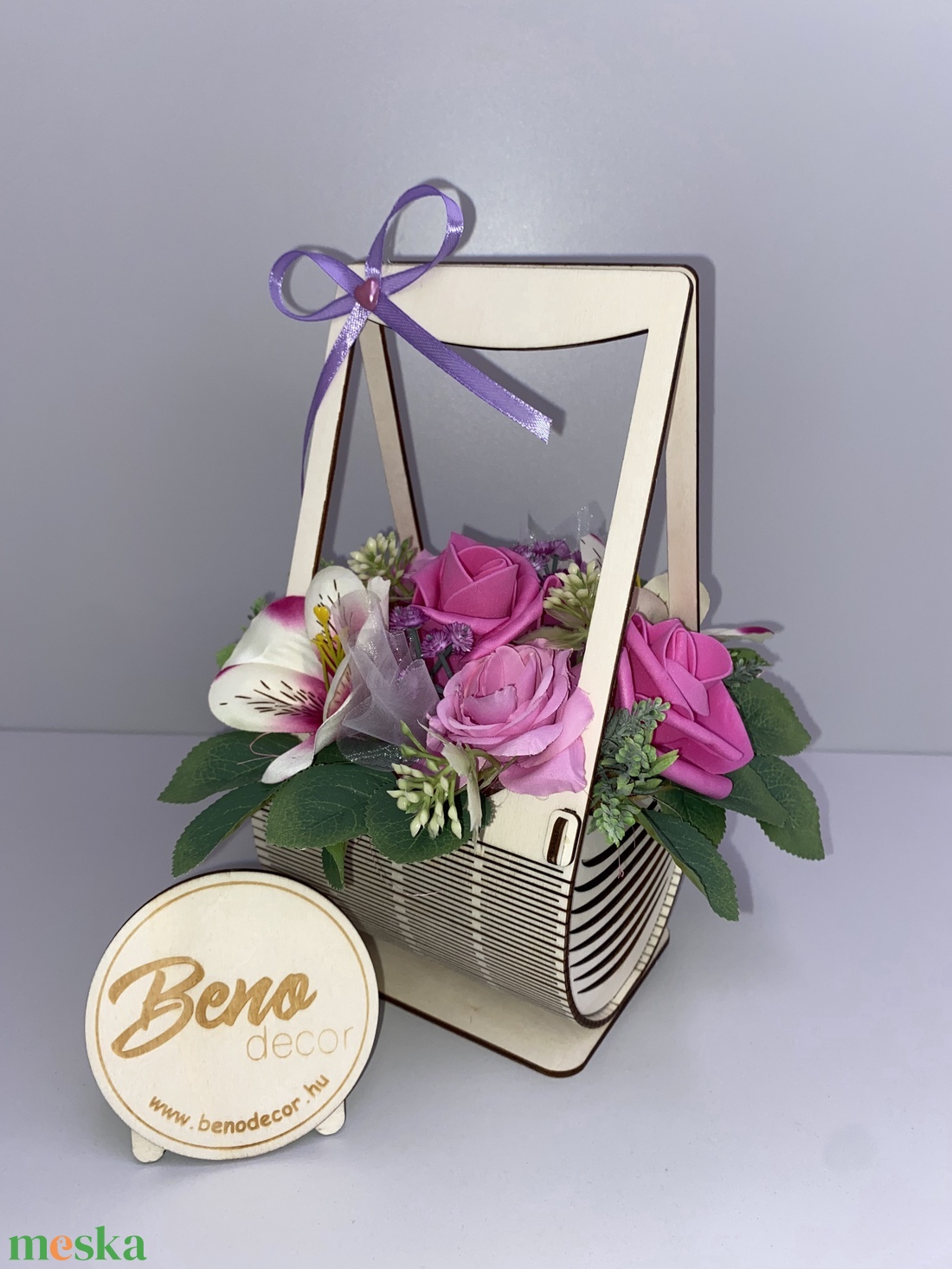 Virágkosár rózsaszín rózsákkal - otthon & életmód - virágdekoráció - virágdíszek - asztali virágdísz - Meska.hu