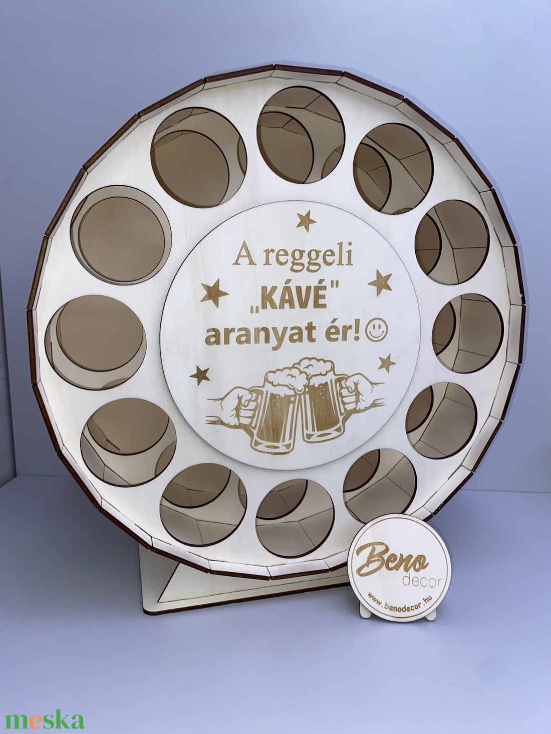 Gravírozott söröshordó ajándék � dobozos sör tartó - otthon & életmód - konyhafelszerelés, tálalás - italos kellékek - sörtartó - Meska.hu