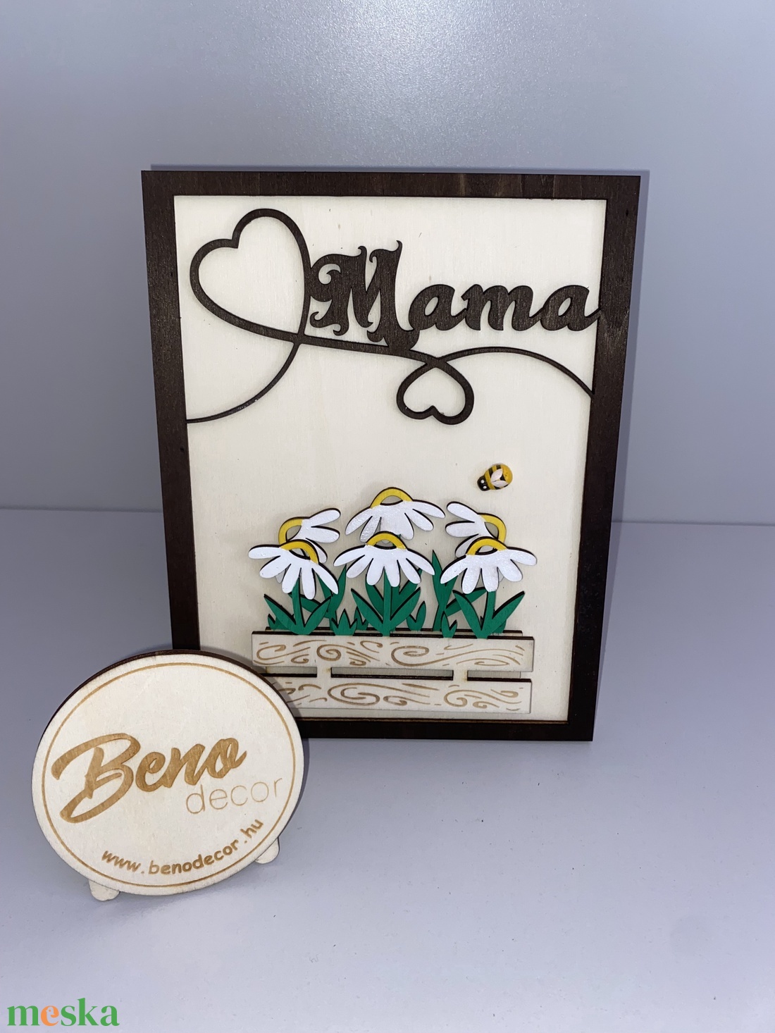 Fa képkeret Mama virágos dekorral � egyedi anyák napi ajándék - otthon & életmód - dekoráció - asztal és polc dekoráció - gravírozott táblák - Meska.hu