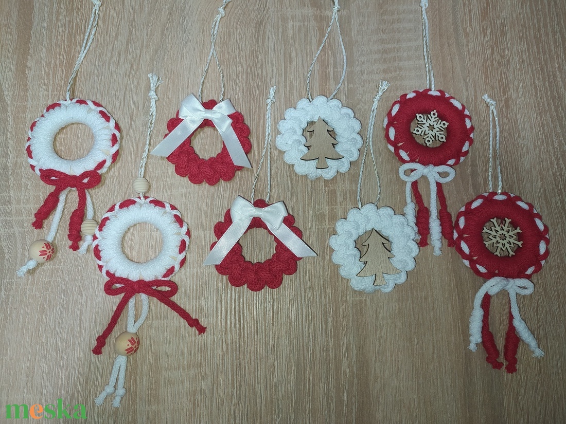 Makramé karácsonyfa dísz - karácsony - karácsonyi lakásdekoráció - karácsonyfadíszek - Meska.hu Makramé karácsonyfa dísz - karácsony - karácsonyi lakásdekoráció - karácsonyfadíszek - Meska.hu