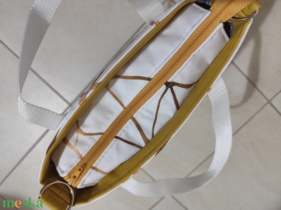 Oldaltáska  - táska & tok - kézitáska & válltáska - vállon átvethető táska - Meska.hu