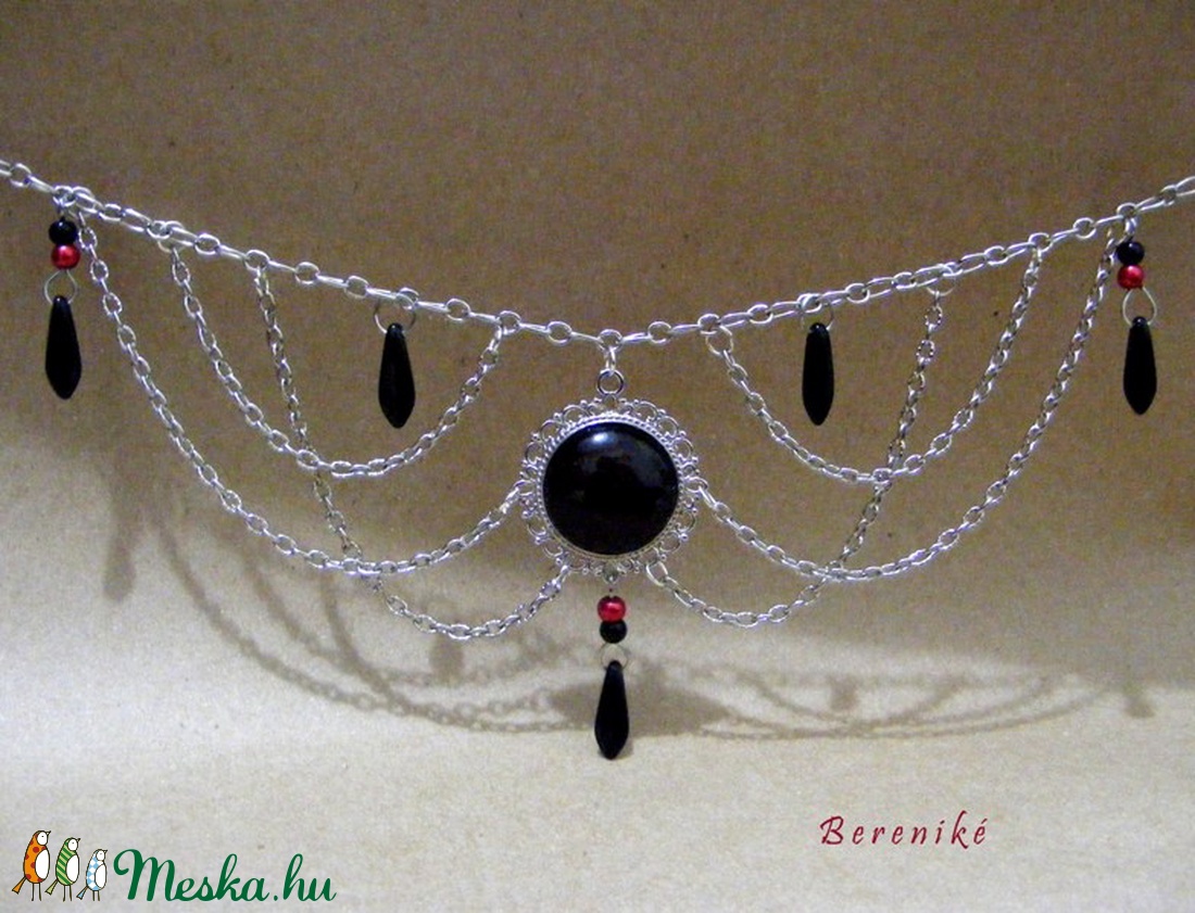 Láncreakció - Elegáns ezüst-bordó nyakék - halloweeni ékszerek - halloweeni ékszerek - Meska.hu Láncreakció - Elegáns ezüst-bordó nyakék - halloweeni ékszerek - halloweeni ékszerek - Meska.hu
