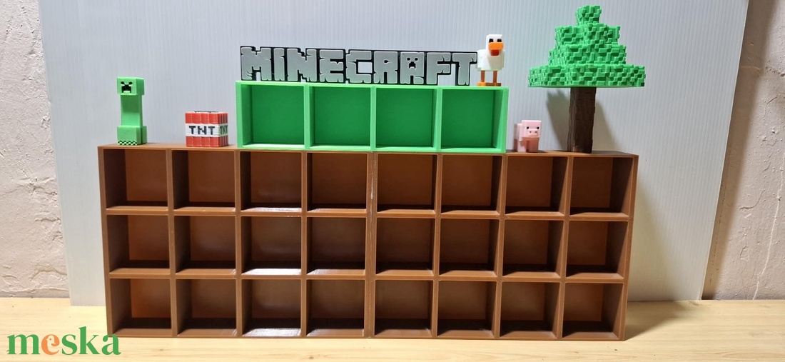 Minecraft Kinder joy funko tartó - otthon & életmód - dekoráció - asztal és polc dekoráció - díszdoboz - Meska.hu