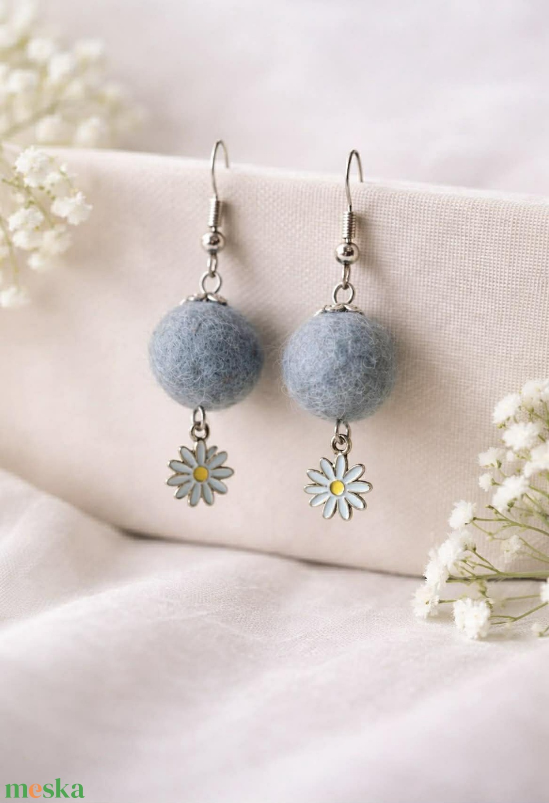 virágos fülbevaló - ékszer - fülbevaló - lógó fülbevaló - Meska.hu