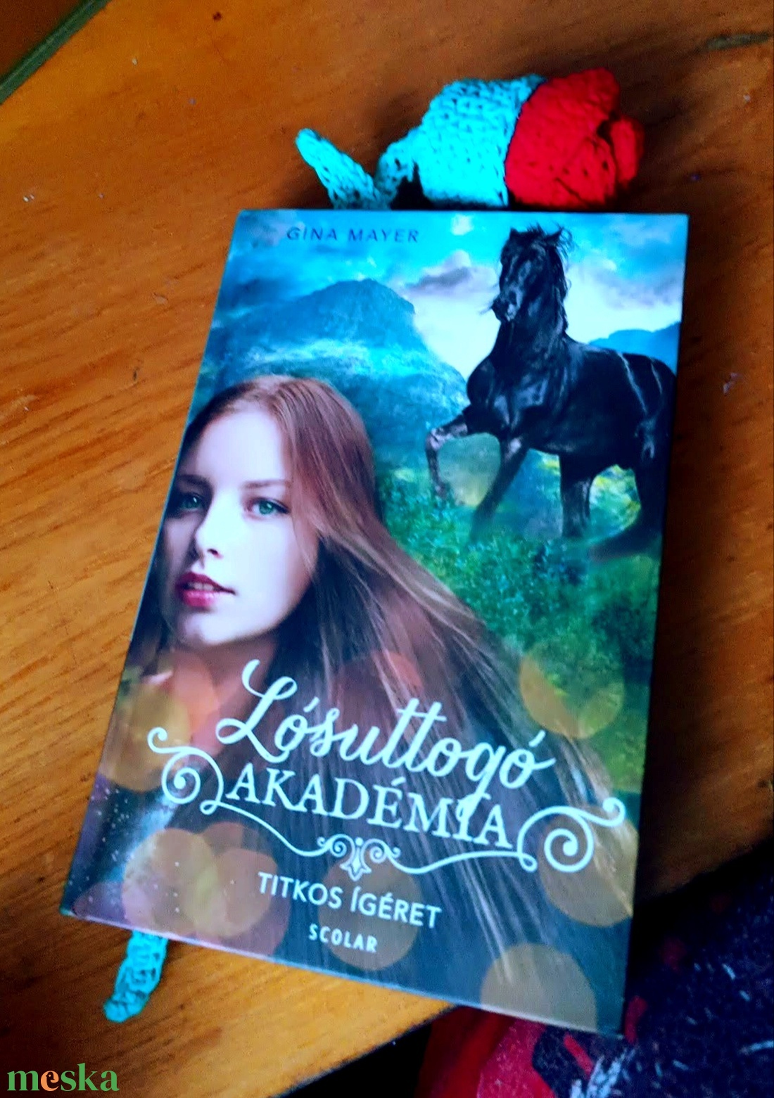 Gyönyörű piros horgolt rózsa könyvjelző - könyv & zene - könyvjelző - Meska.hu