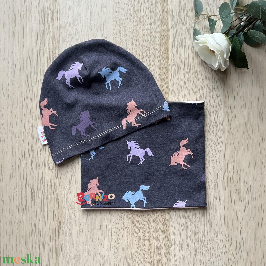 Unikornios beanie sapka-csősál szett - ruha & divat - sál, sapka, kendő - sapka & sál szett - Meska.hu Unikornios beanie sapka-csősál szett - ruha & divat - sál, sapka, kendő - sapka & sál szett - Meska.hu