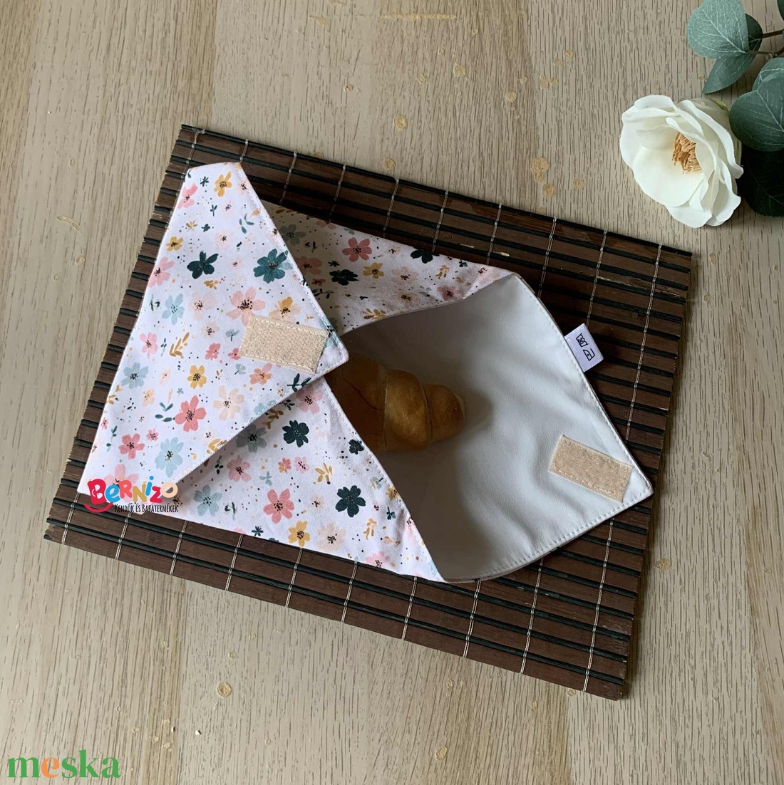 Tavaszi virágos újraszalvéta-uzsonnás zsák szett - táska & tok - uzsonna- & ebéd tartó - szendvics csomagoló - Meska.hu