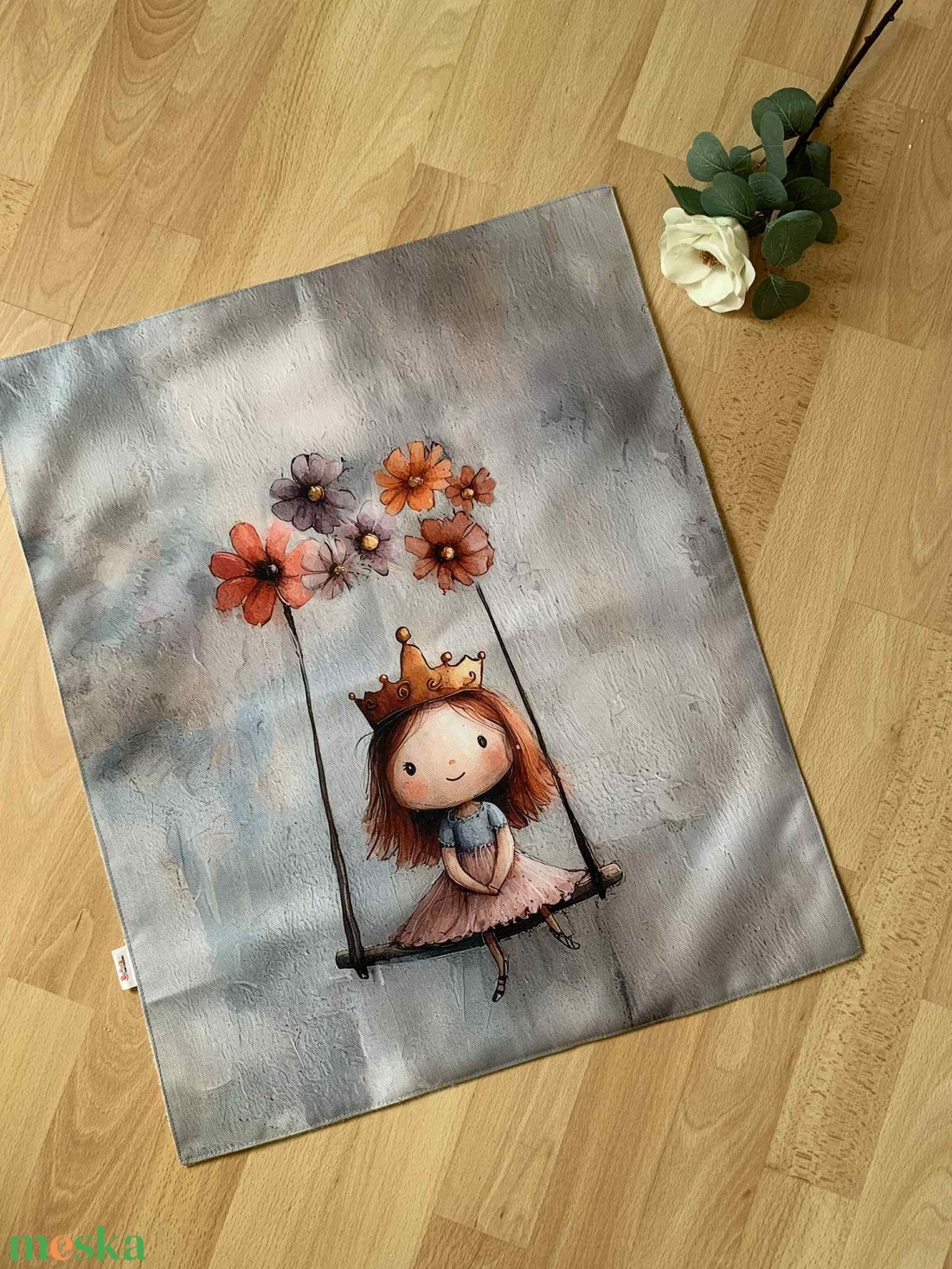 Hintázó királylány pelenkázó alátét - szépségápolás - pelenka & babaápolás - pelenkázó alátét - Meska.hu