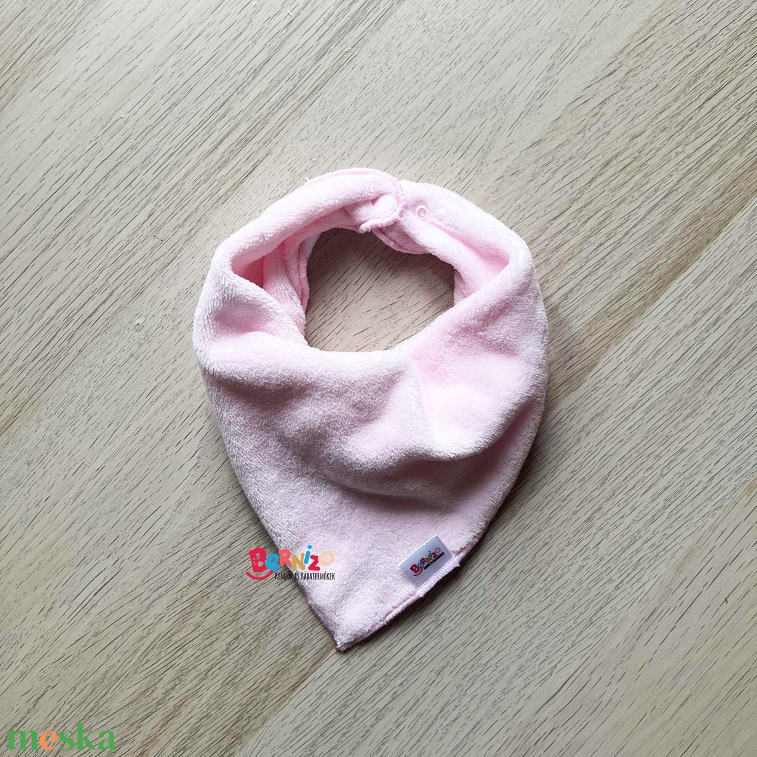 Rózsaszín wellsoft sálkendő - ruha & divat - babaruha & gyerekruha - előke & nyálkendő - Meska.hu