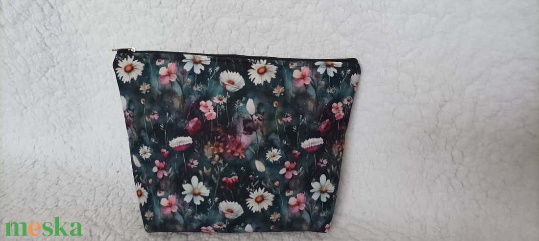 Neszesszer - baba - mama - pelenkázó, babafürdető kellékek - pelenkázó neszeszer, pelenkatartó - Meska.hu