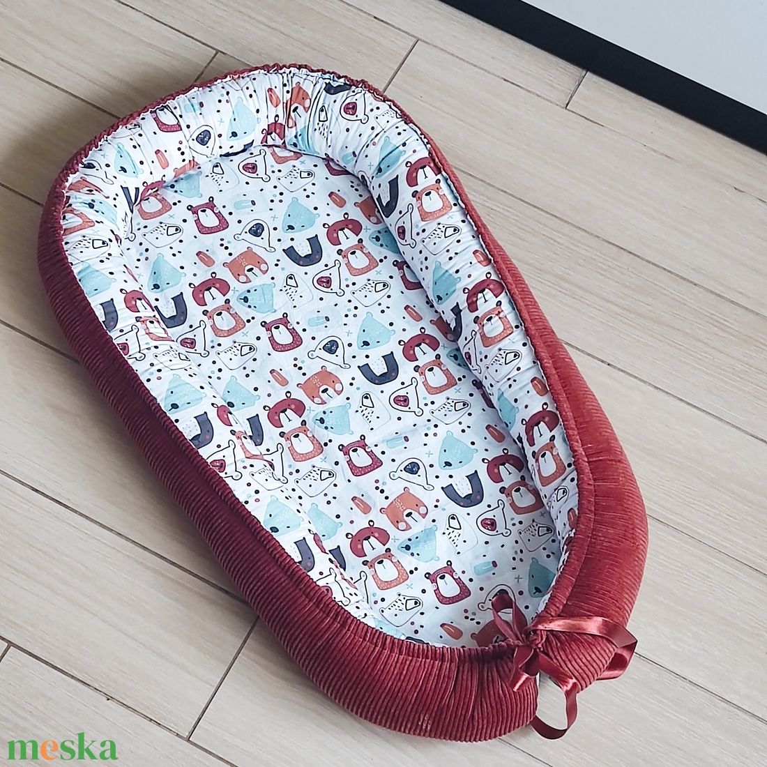 Babafészek - Frenchie in the air - otthon & életmód - babaszoba, gyerekszoba - babafészek - Meska.hu Babafészek - Frenchie in the air - otthon & életmód - babaszoba, gyerekszoba - babafészek - Meska.hu