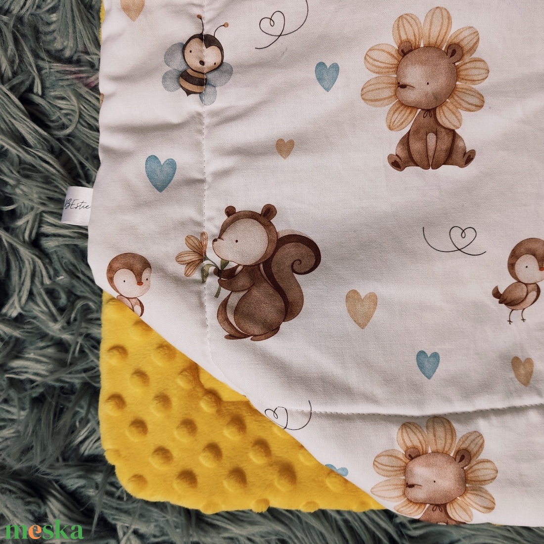 Téli babatakaró - Bee my friend - otthon & életmód - babaszoba, gyerekszoba - babatakaró, gyerek pléd - Meska.hu