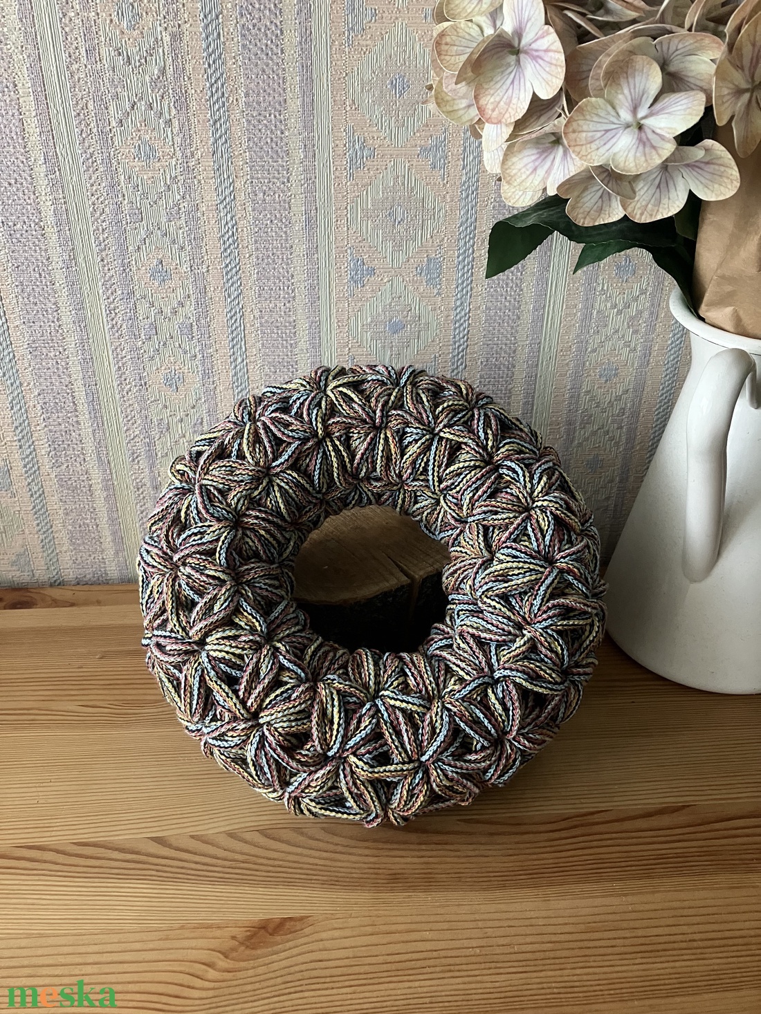 Horgolt koszorú - otthon & életmód - dekoráció - asztal és polc dekoráció - asztaldísz - Meska.hu