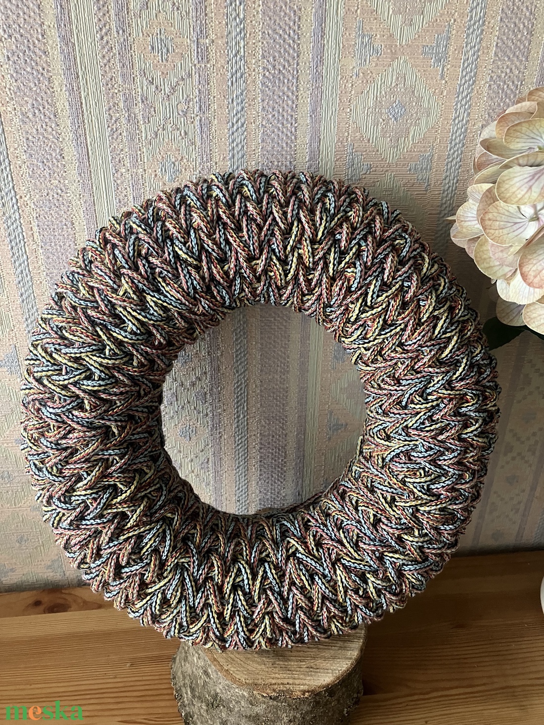 Horgolt koszorú - otthon & életmód - dekoráció - asztal és polc dekoráció - asztaldísz - Meska.hu