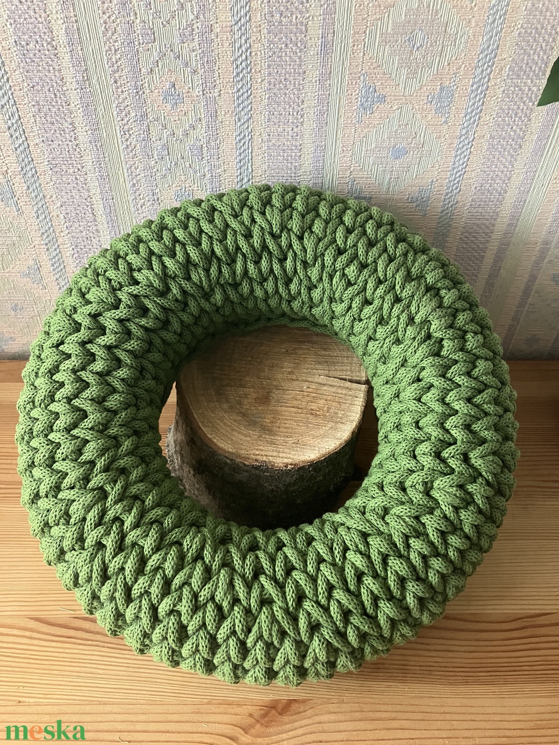 Horgolt koszorú - otthon & életmód - dekoráció - asztal és polc dekoráció - asztaldísz - Meska.hu